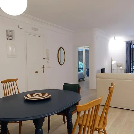 Arch. * سان سيباستيان