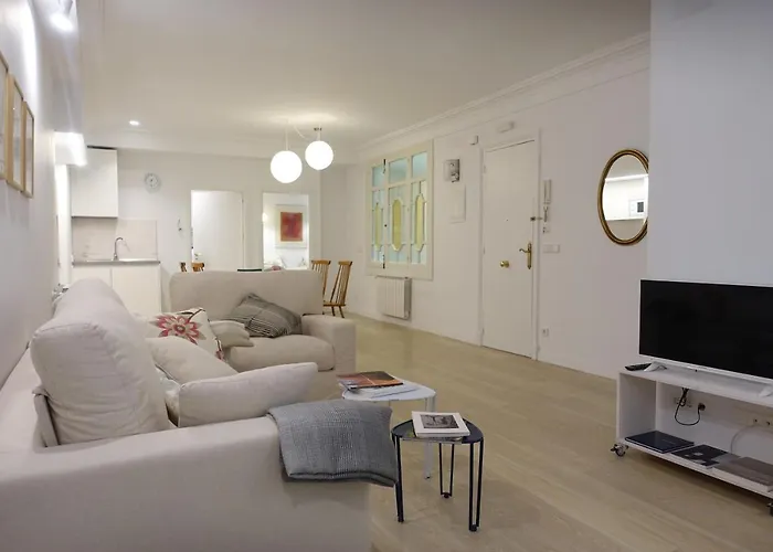 Arch. * San Sebastián